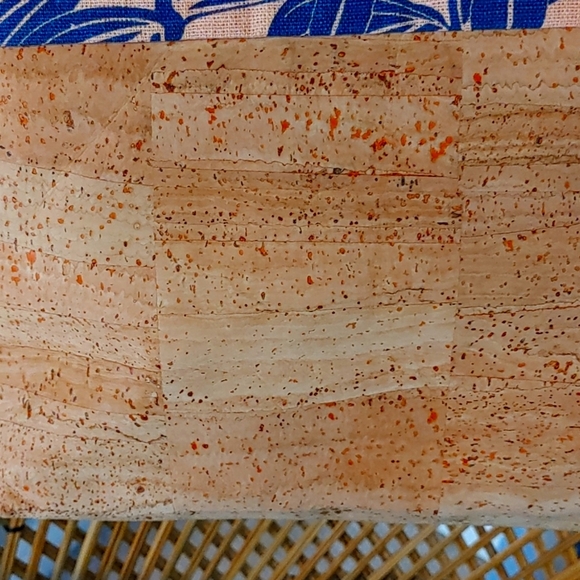 💚Nwt Koza Linen, Silk, and Cork Tote Bag - Picture 4 of 11